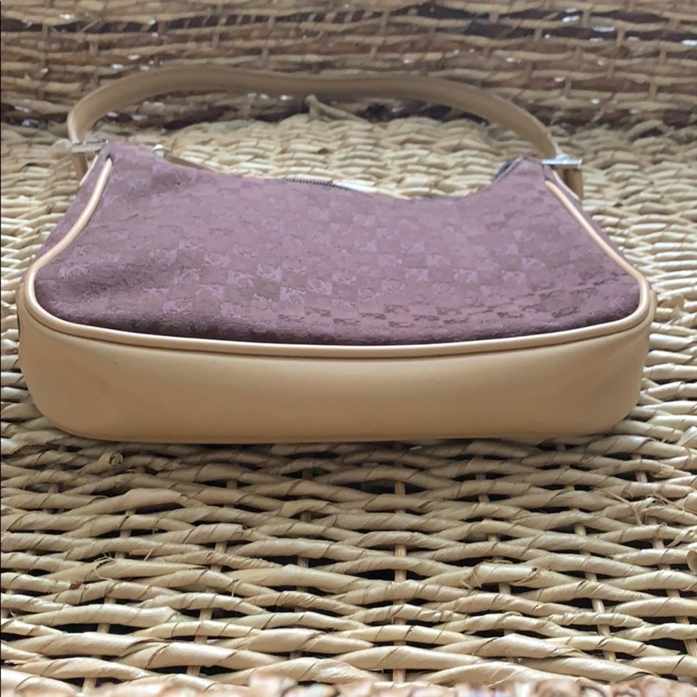 Small Gently Used Liz Claiborne Hand Bag - Picture 5 of 6
